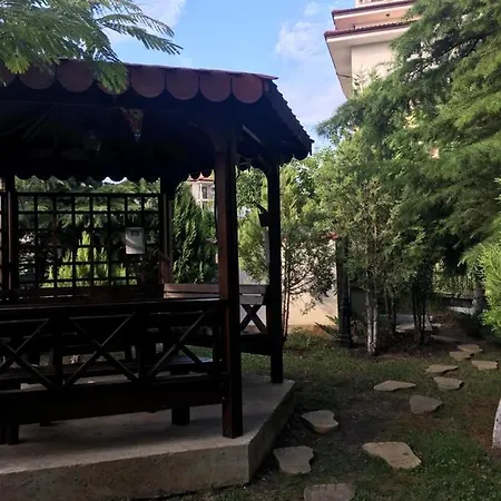Esteban Apartmán Nesebar